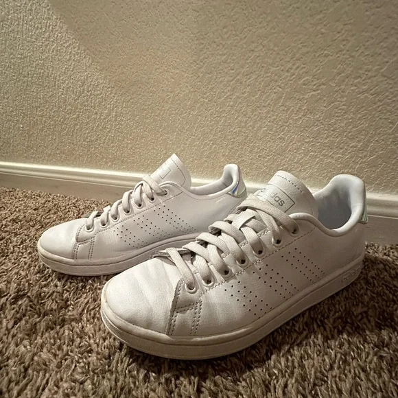 Adidas 6.5 cloudfoam sneaker // all white shoe with iridescent heel. Light wear. - Picture 3 of 6